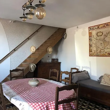 Cap Corse - Grande Maison Au Bord De - Pmr Villa Grillasca